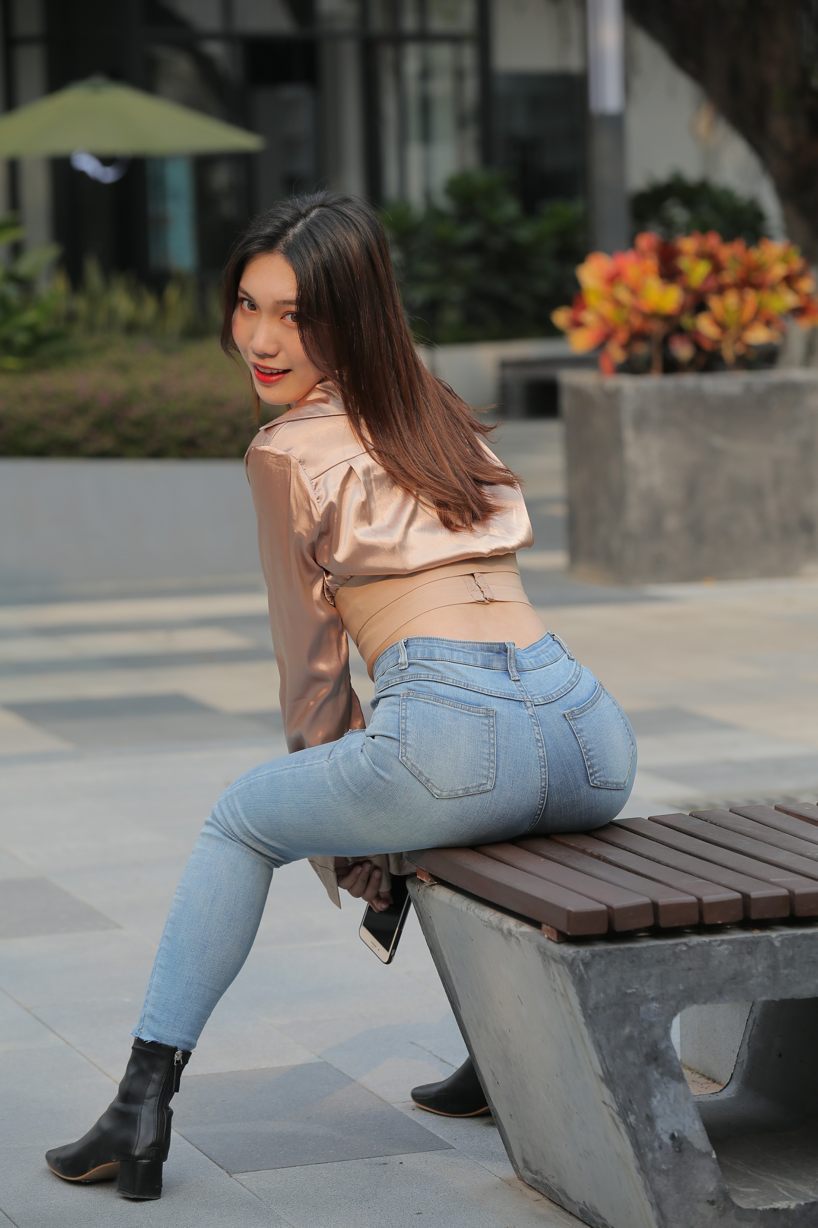 %title插图%num